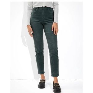American Eagle Stretch Corduroy Mom Straight Jean